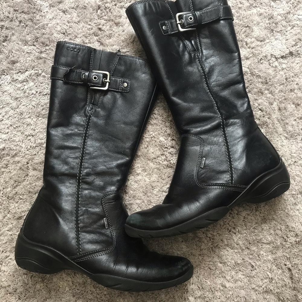 Ecco boots, size 36